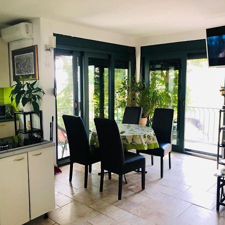 Apartments Afrodita Bar Ngoại thất bức ảnh